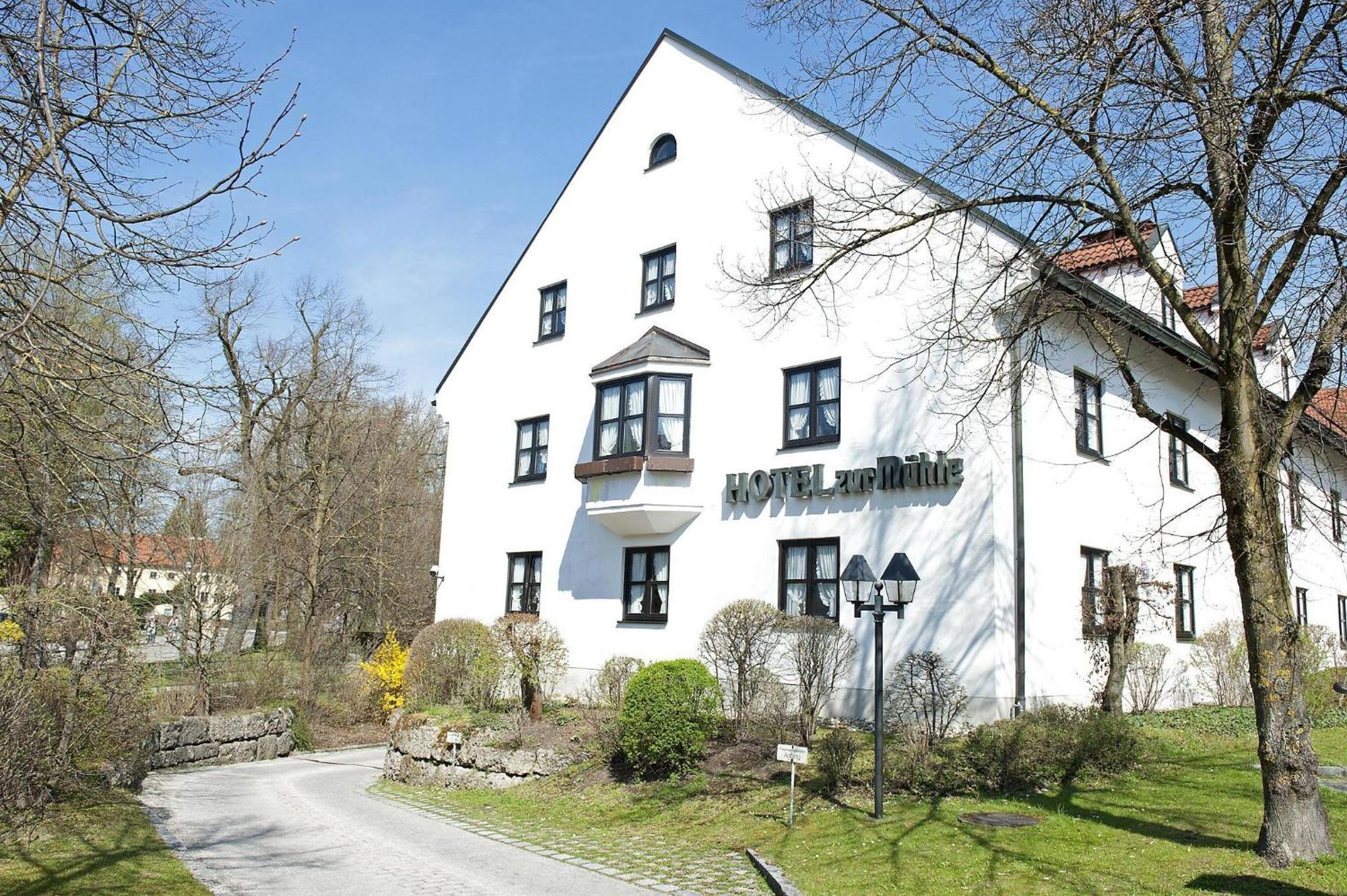 Hotel Zur Muehle Ismaning Exteriör bild